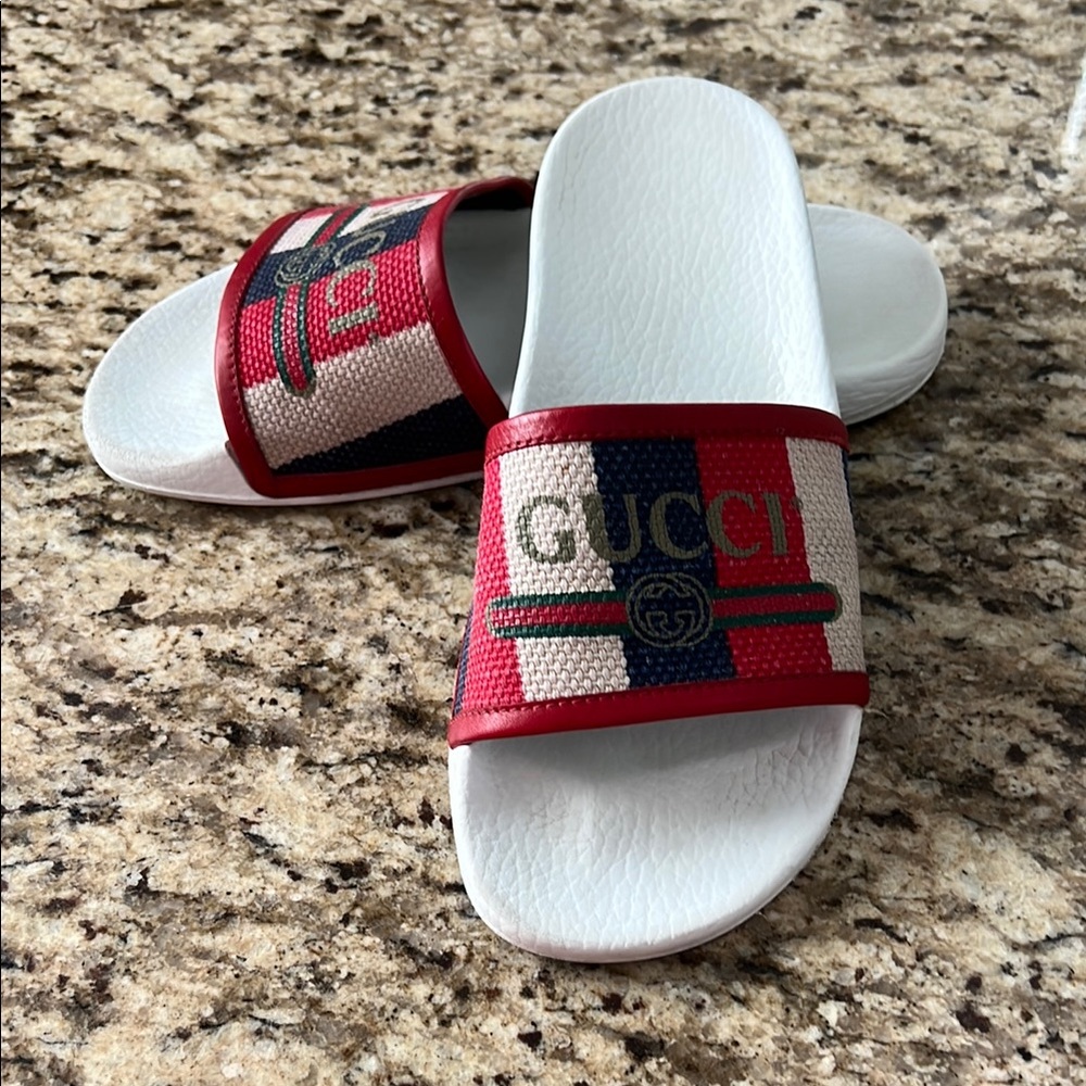Gucci Red and White Logo Slides